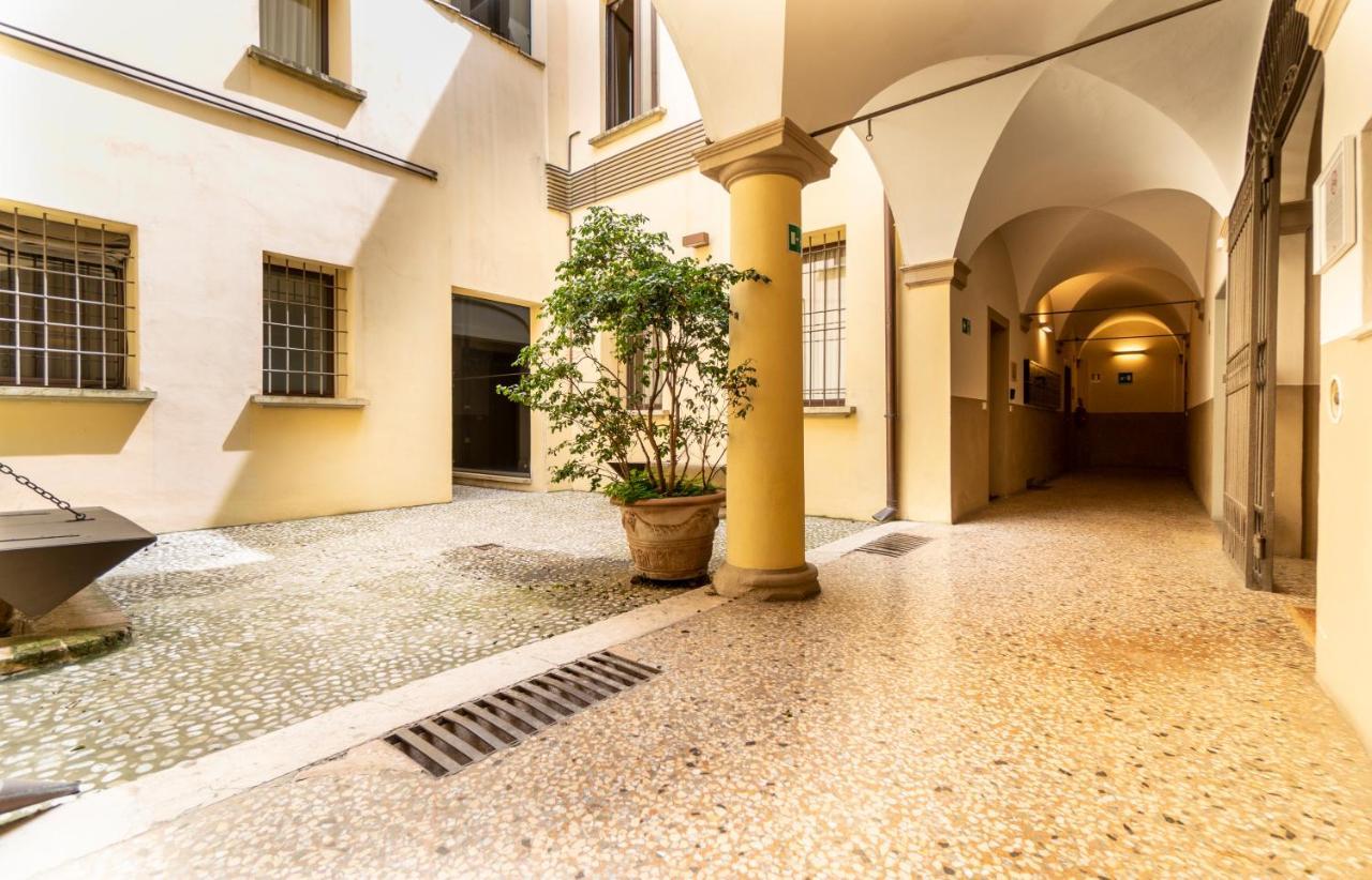 Broccaindosso 33 - Appartamento Nel Centro Storico Bolonia Exterior foto